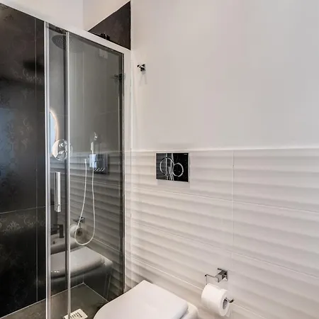 Maison Rosy 3*