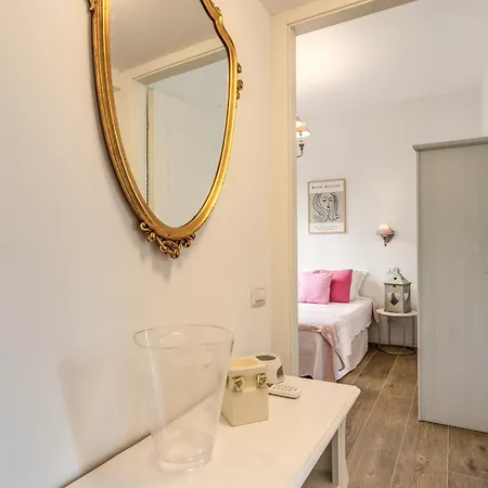 Maison Rosy
