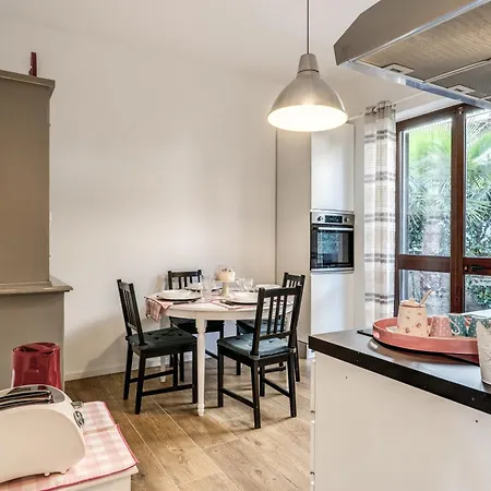 Maison Rosy Pensionat 3*